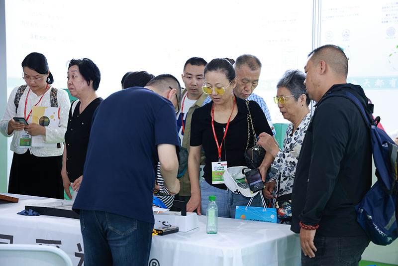 XUBO0284.jpg