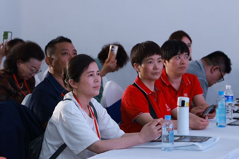 XUBO0353.jpg